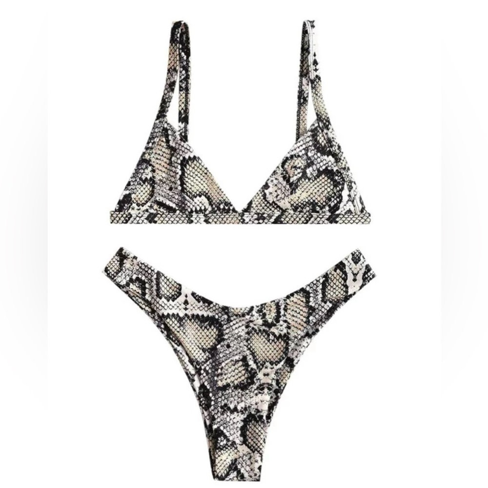 COPY - Zaful Size Large Snakeprint Thong Bikini